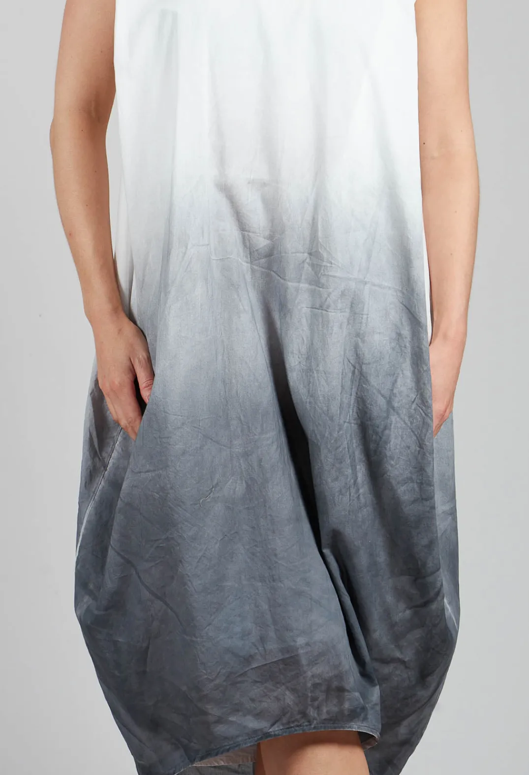 Ixos Dresses^Abito Still Dress in Grafite