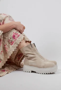 Lofina Boots^Ankle Boots with Front Zip in London Magnolia