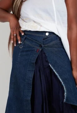 High Skirts^Astoni Shment Skirt in Navy