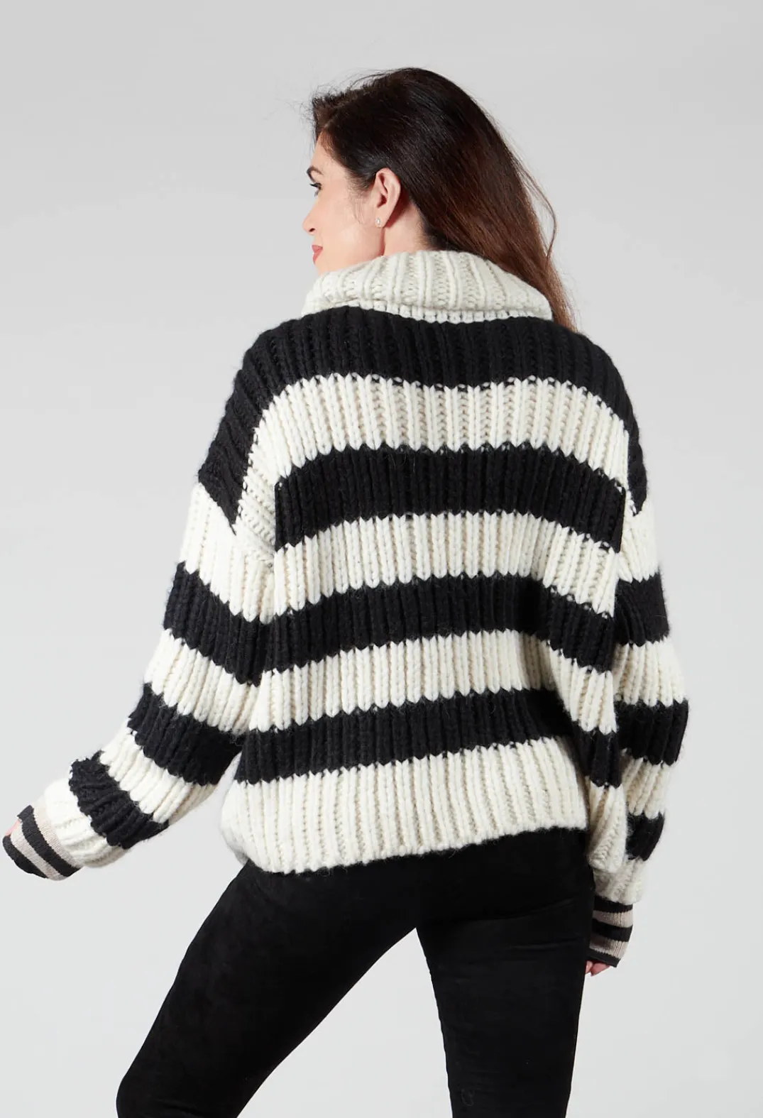 Fringe Knitwear|Jumpers^Ava Sweater in Black and White