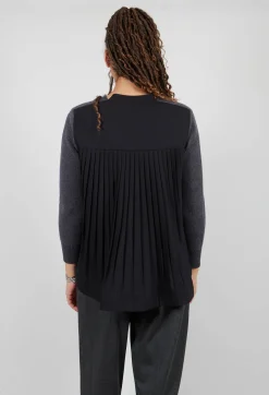 Mei Meij Cardigans^Back Pleated Cardigan in Antracite and Nero