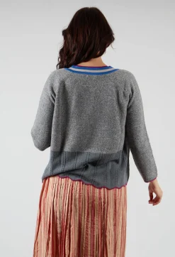 Traces of Me Jumpers^Bell Frill V Neck Jumper in Coal Met Taupe