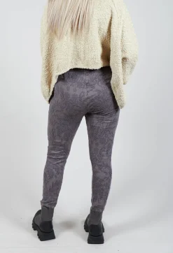Privatsachen Trousers^Bemaß Trousers in Teddy