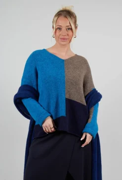 Operificio Neirami Jumpers^Block Colour Jumper in Crusca Sky and Blu