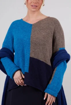 Operificio Neirami Jumpers^Block Colour Jumper in Crusca Sky and Blu
