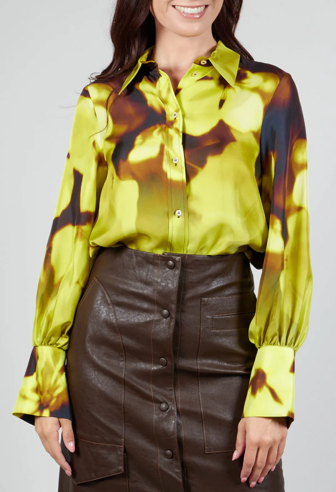 Beatrice B Shirts & Blouses^Blurred Print Silk Blouse in Lime