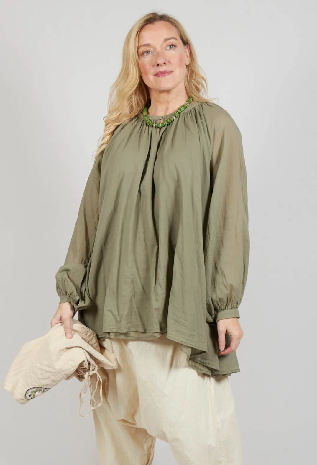 Amici Tops^Bohemian Blouse in Sage