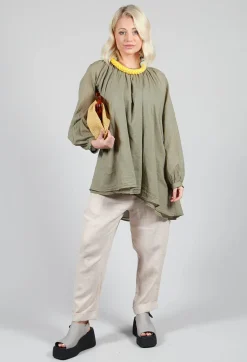 Amici Tops^Bohemian Blouse in Sage