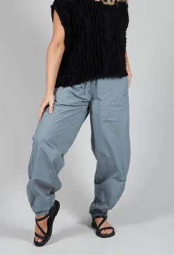 Privatsachen Trousers^Botanicals Trousers in Lauch