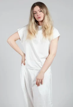 Moyuru T-shirts^Boxy T-Shirt in White
