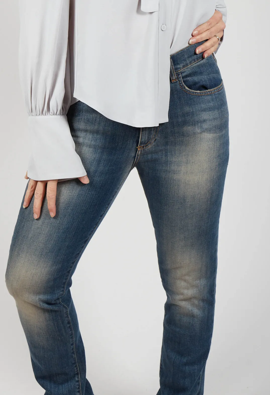 Beatrice B Jeans^Cai Jeans in Light Blue Denim
