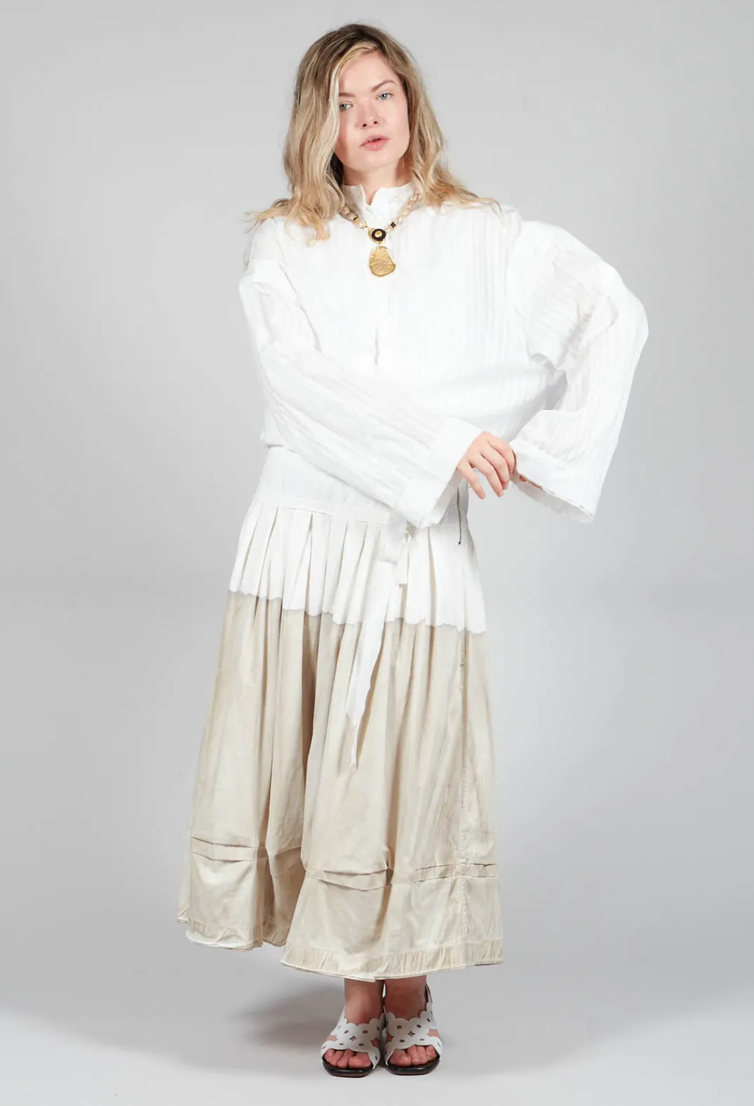 High Tops^Cameo Top in White