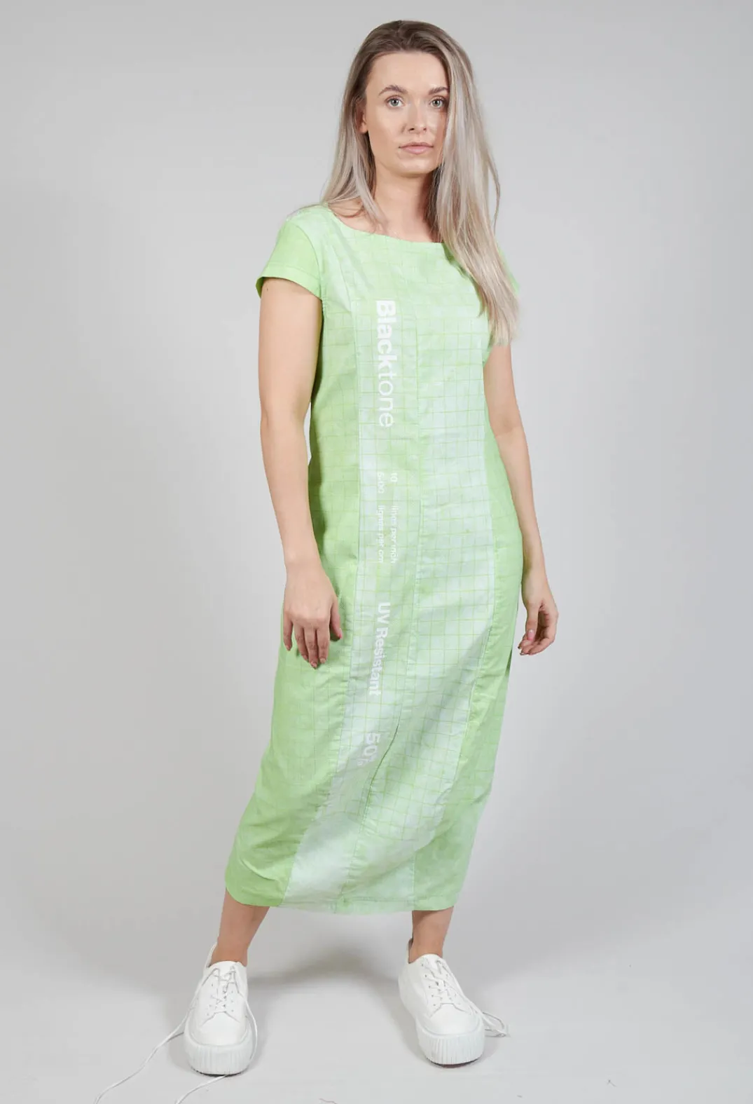 Rundholz Black Label Dresses^Capped Sleeve Slim Fit Dress in Placed Lime Print