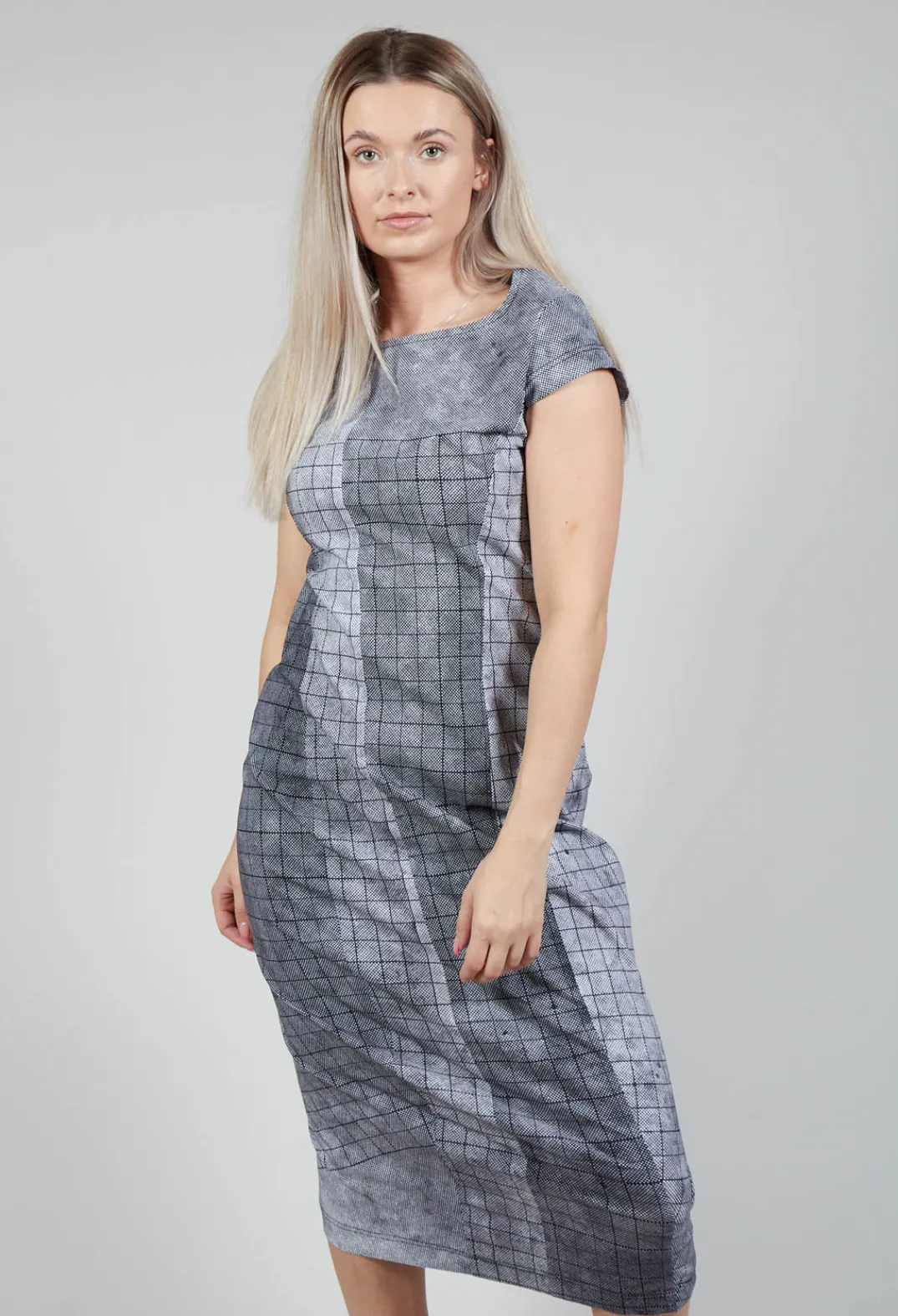 Rundholz Black Label Dresses^Capped Sleeve Slim Fit Dress in Black Print