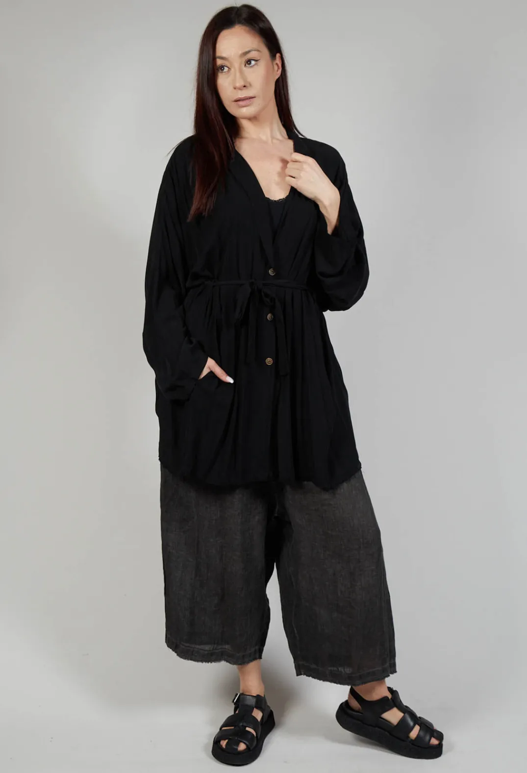 Sanctamuerte Cardigans^Cardigan in Viscosa Tinto Freddo Nero