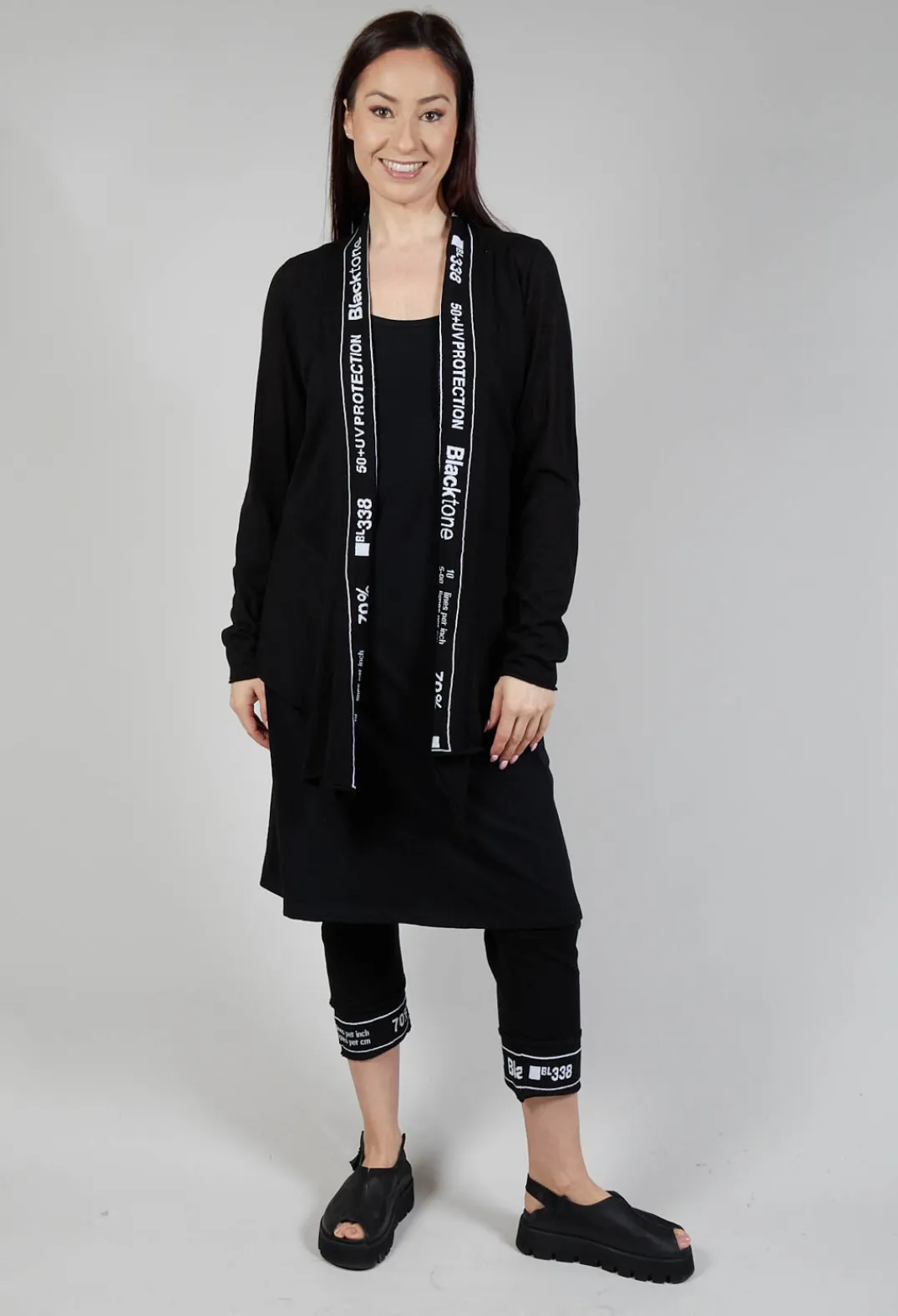 Rundholz Black Label Cardigans^Cardigan with Lettering Detail in Black Jacquard