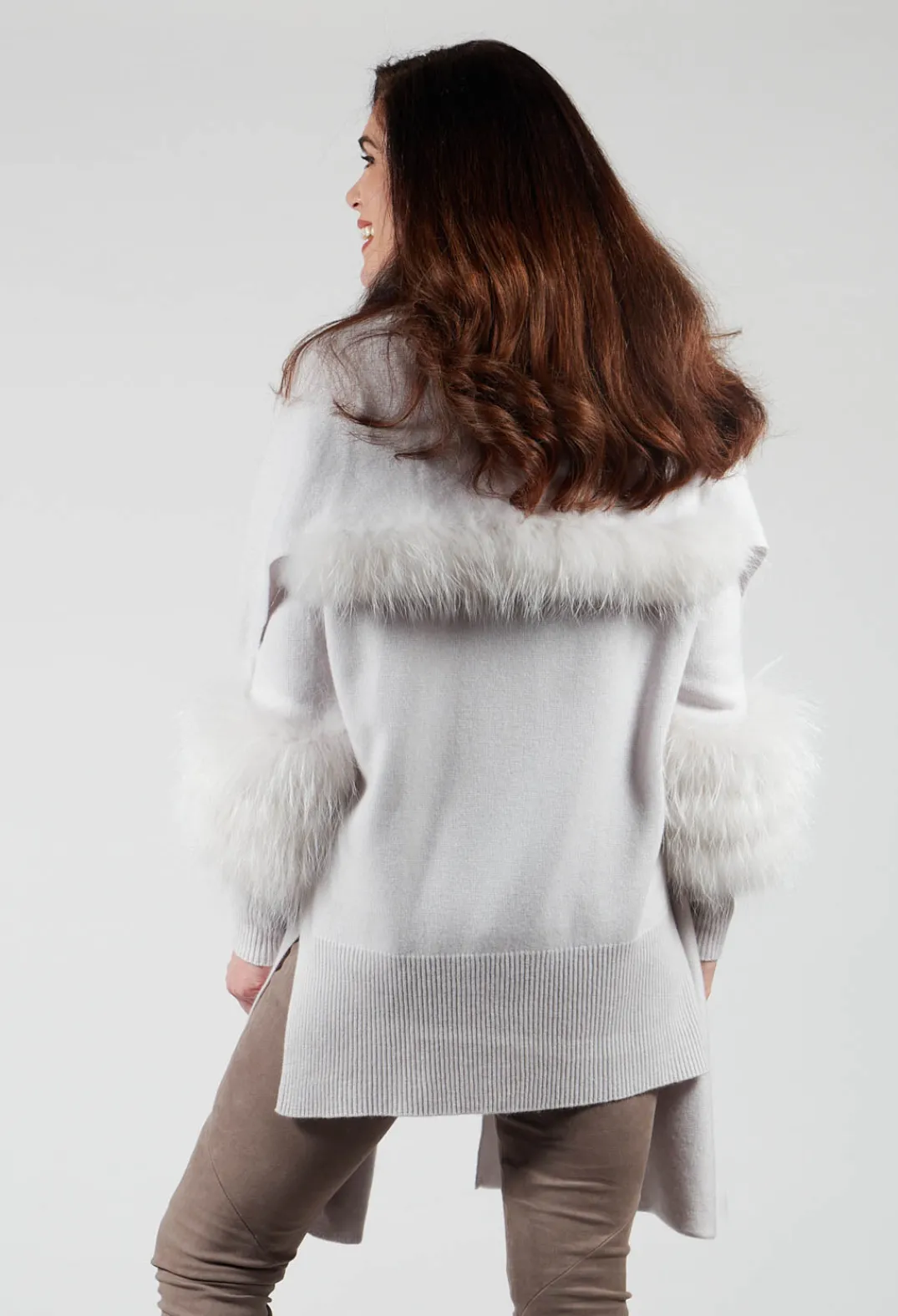 Dom Goor Knitwear|Jumpers^Cashmere Jumper with Fur Trim Sleeves in Fog