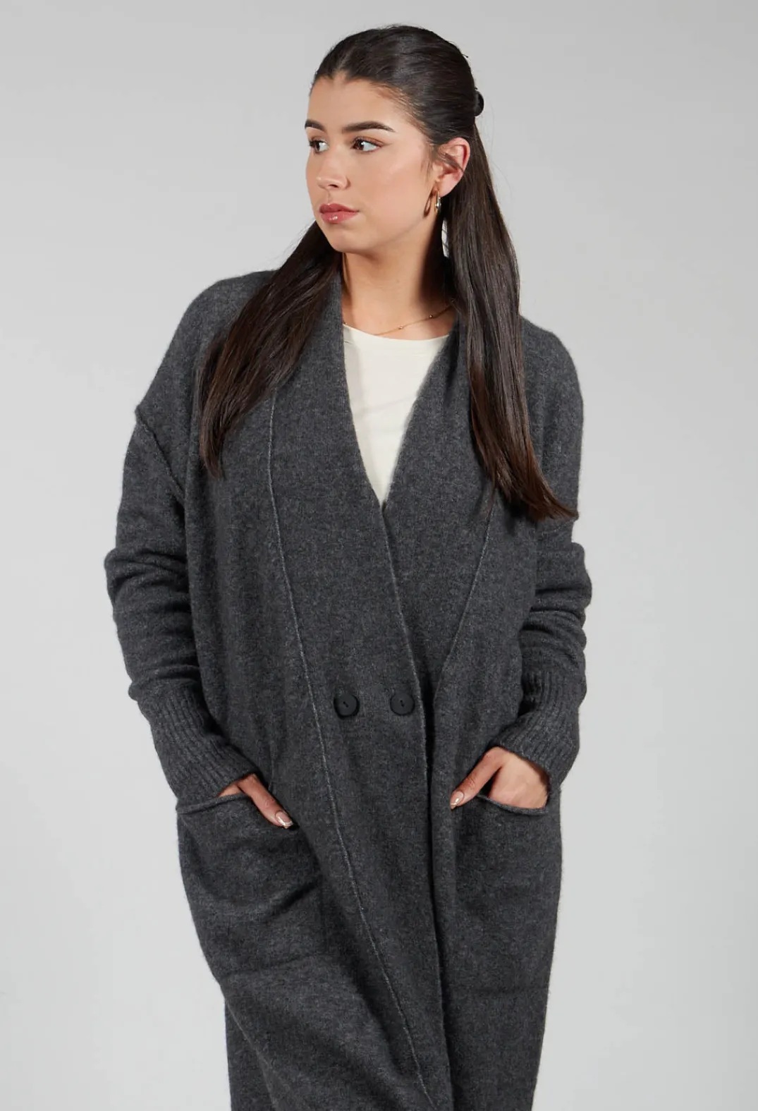 Isabel Benenato Cardigans^Cashmere Long Length Cardigan in Graphite