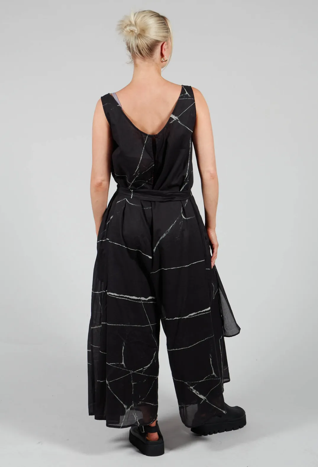La Vaca Loca Jumpsuits^Ceila Printed Jumpsuit in Off Black Banner