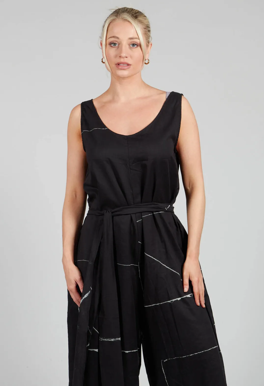 La Vaca Loca Jumpsuits^Ceila Printed Jumpsuit in Off Black Banner