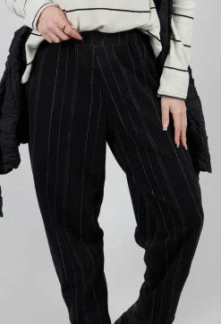 Mama B Trousers^Cervo J Trousers in Nero 31319