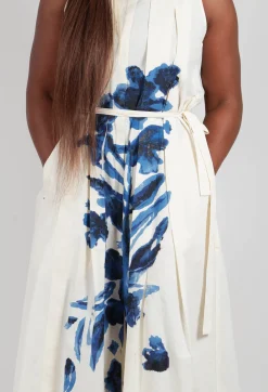 High Dresses^Cheerful Dress in  Navy Print