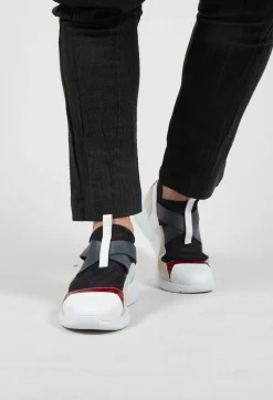 IXOS Trainers^Chunky Mesh Trainers in Nero / Bianco / Argento