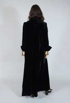 T.ba Coats^Classic Coat in Black