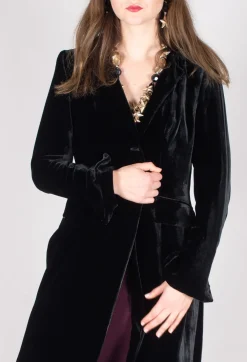 T.ba Coats^Classic Coat in Black