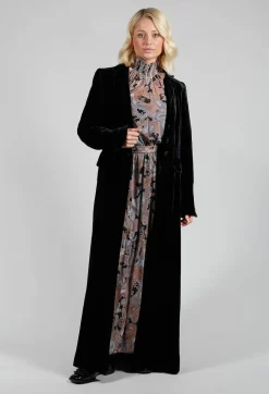T.ba Coats^Classic Coat in Black