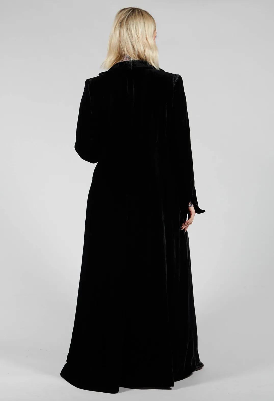 T.ba Coats^Classic Coat in Black