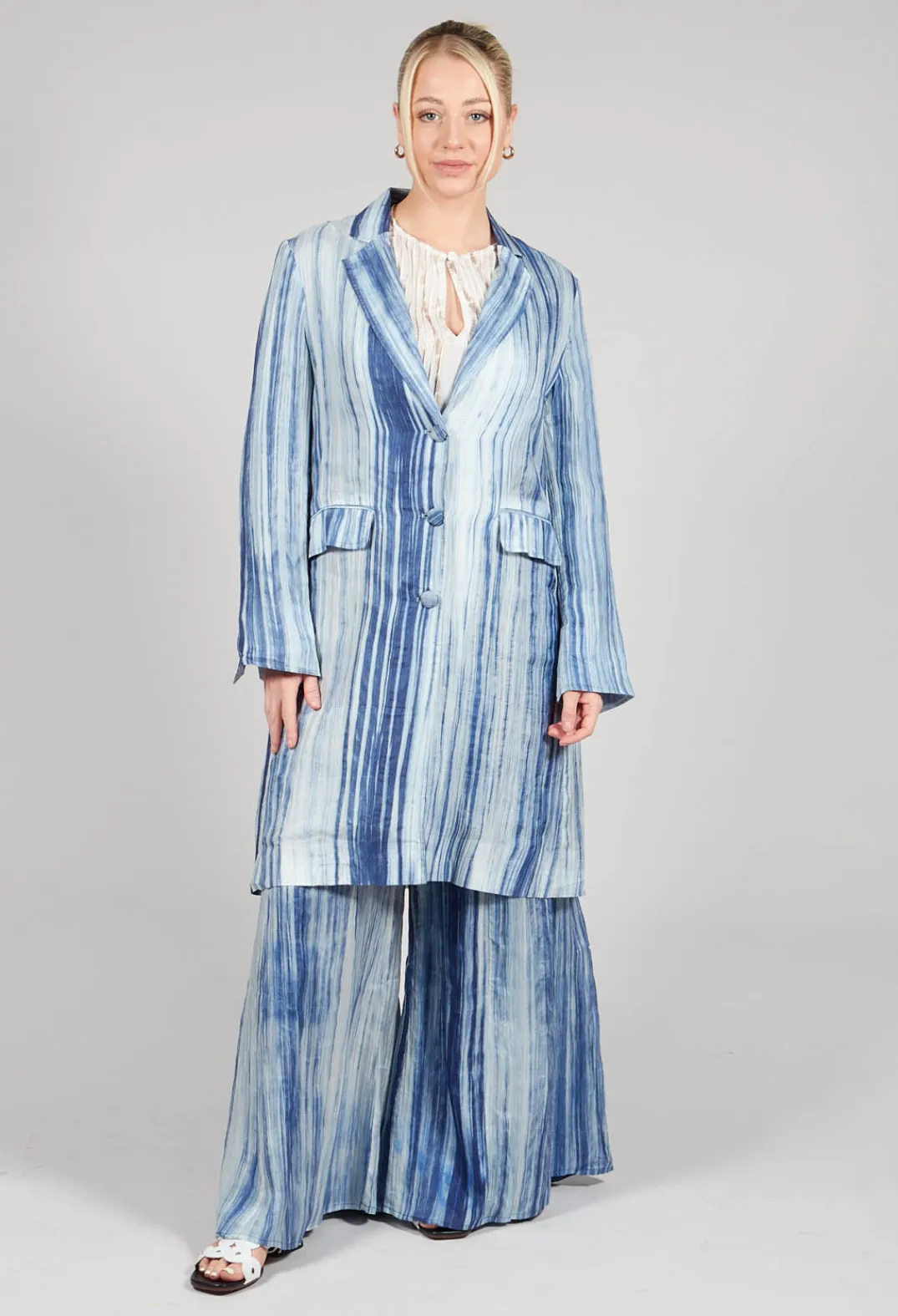 Bianco Levrin Coats^Colette Coat in Blue