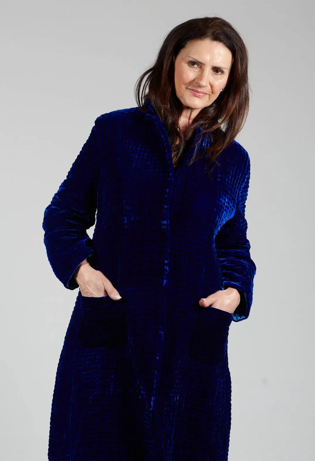 Bianco Levrin Jackets^Colette Pomegranate Jacket in Velvet Plain Cobalt