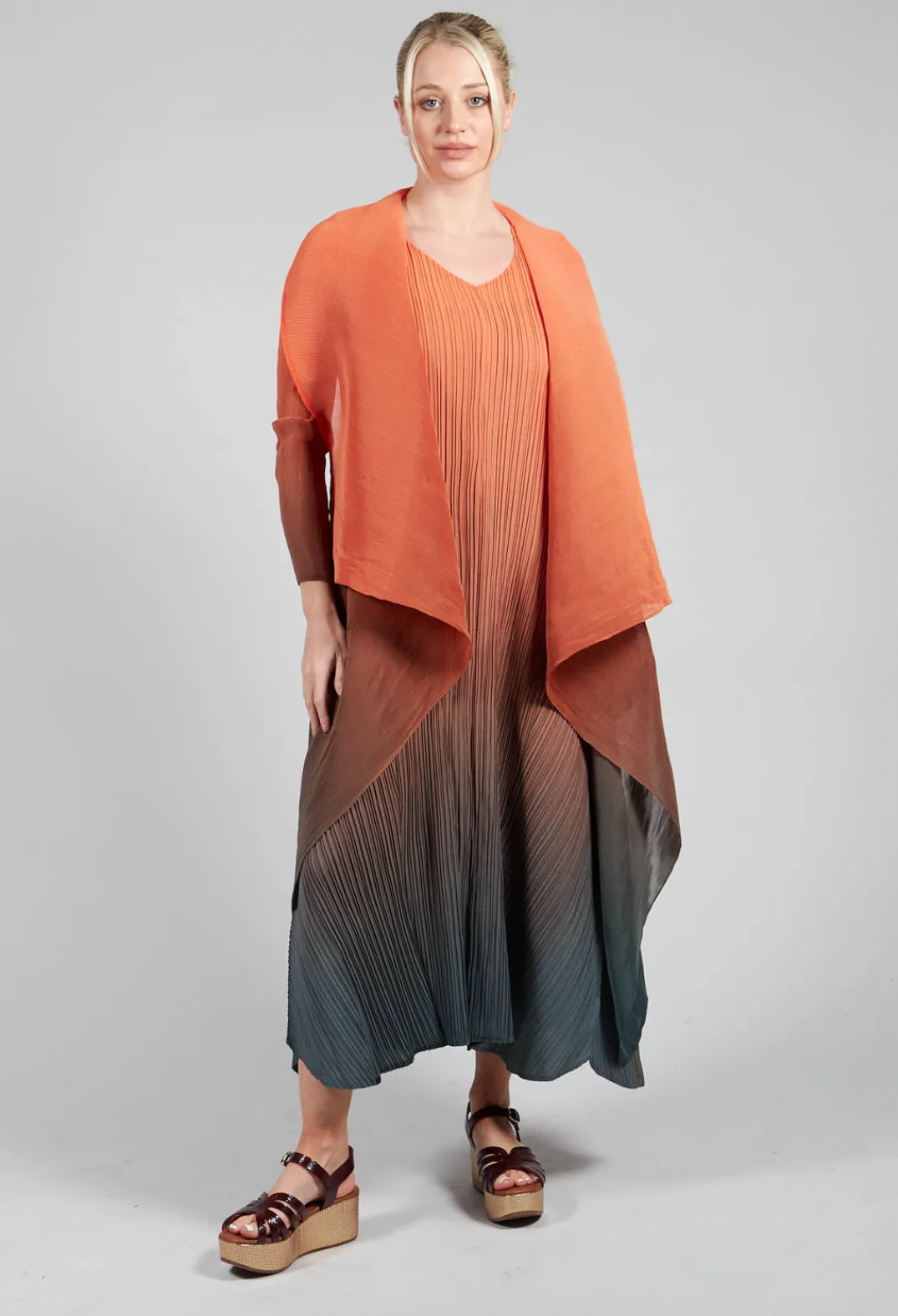 Alquema Coats^Collare Coat in Tangerine and Shadow