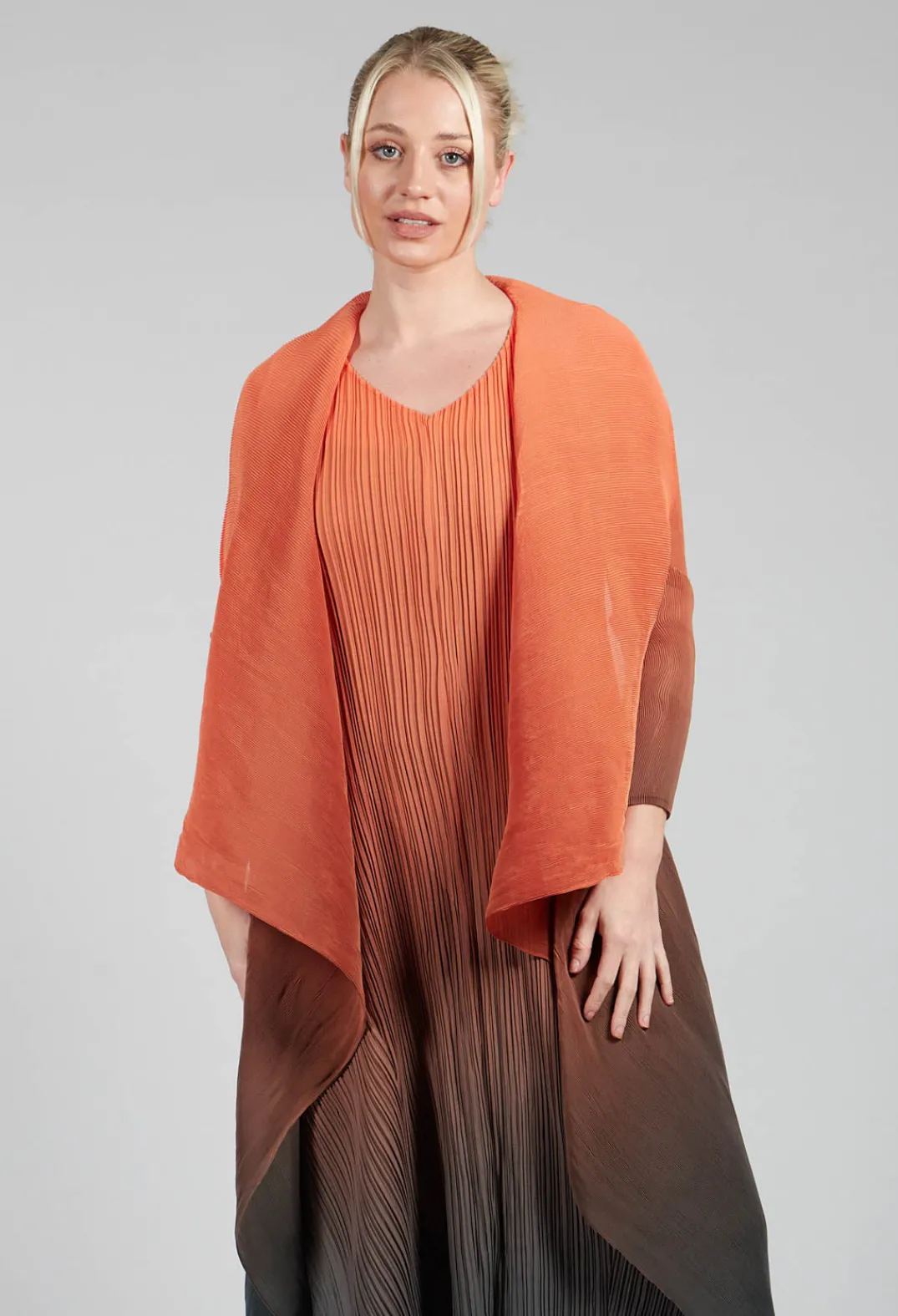 Alquema Coats^Collare Coat in Tangerine and Shadow