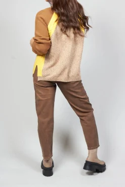Beatrice B Jumpers^Colourblock Jumper in Brown