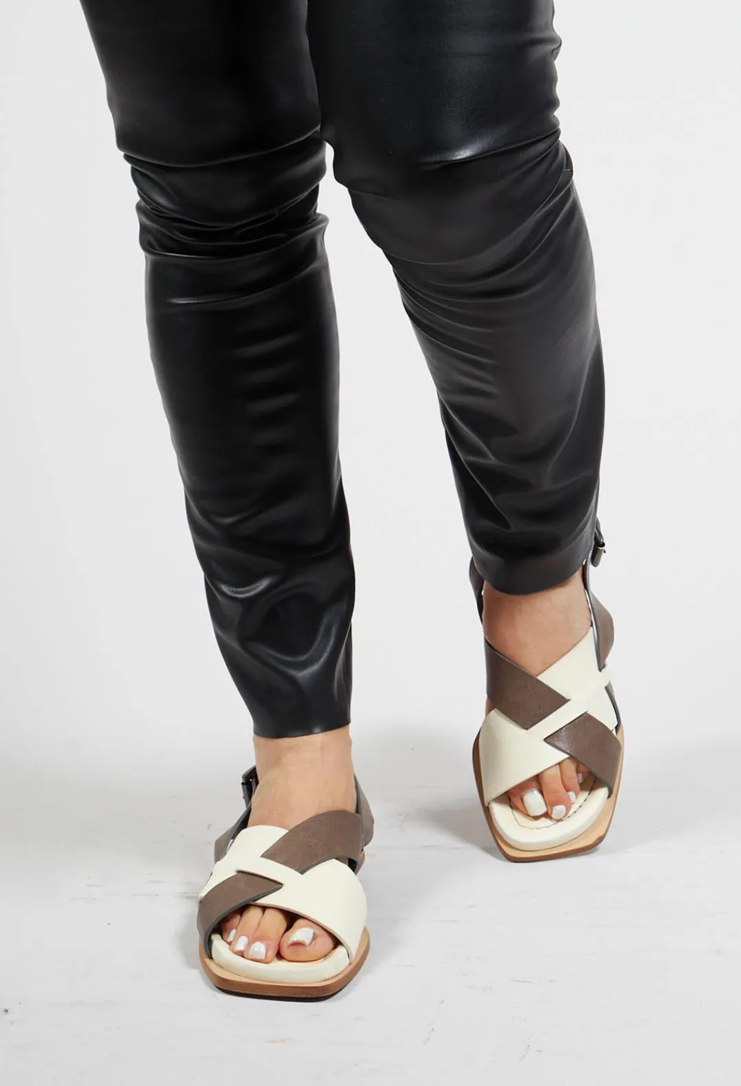 Malloni Sandals^Contrasting Cross Over Sandals in Latte/Piombo