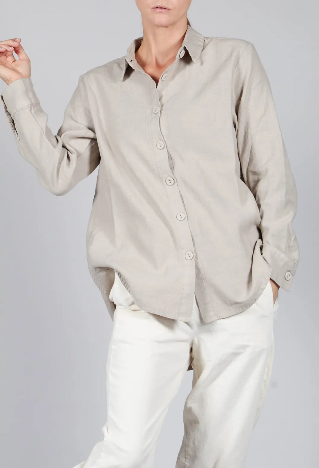 Amici Shirts & Blouses^Cotton Linen Blend Button Up Shirt in Sand