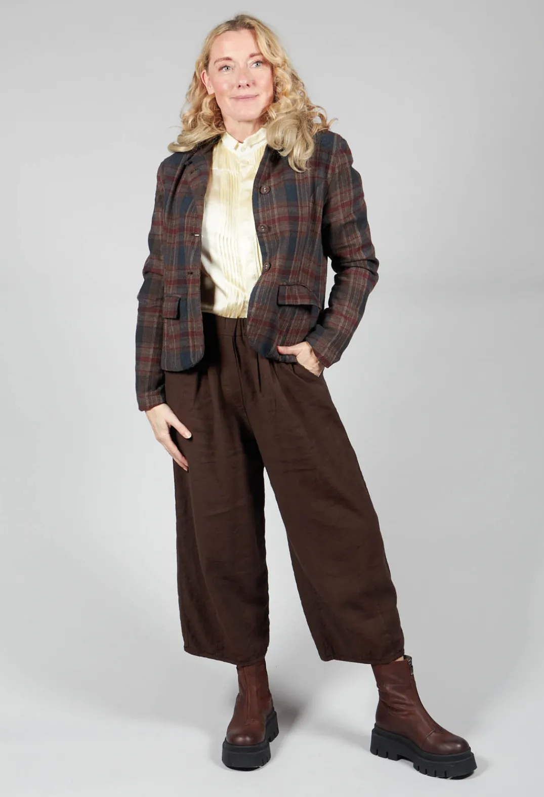 Amici Jackets^Cotton Plaid Cropped Jacket in Espresso