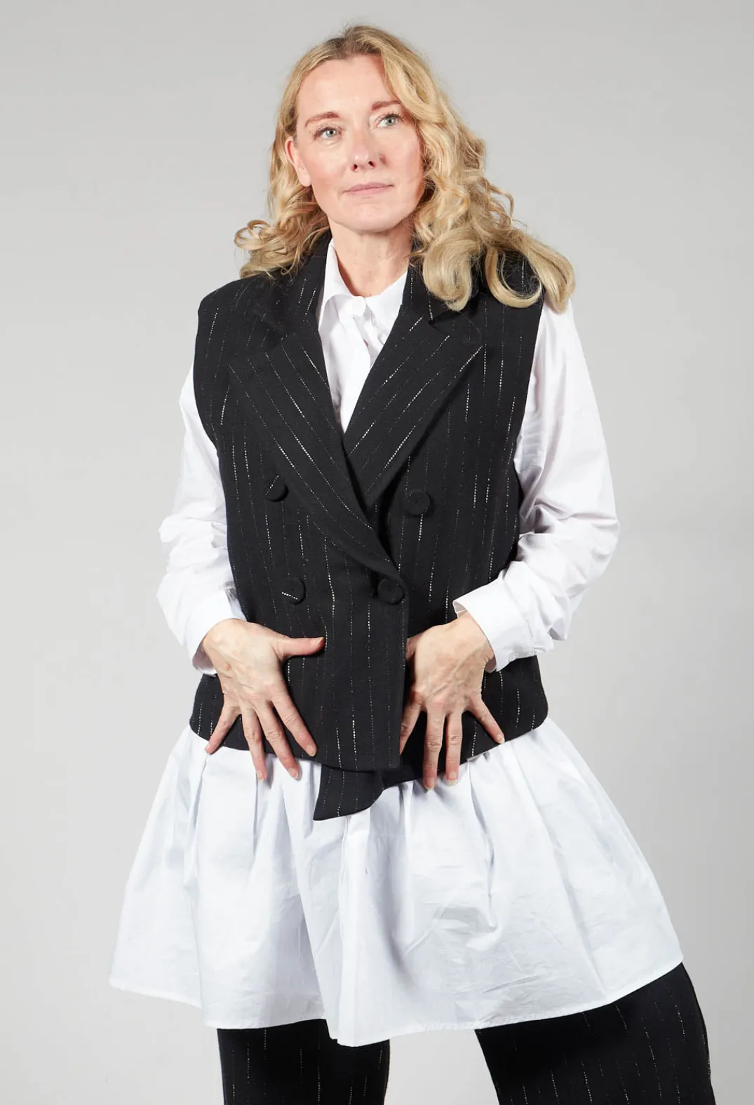 Amici Jackets^Cotton Striped Blazer Vest in Black