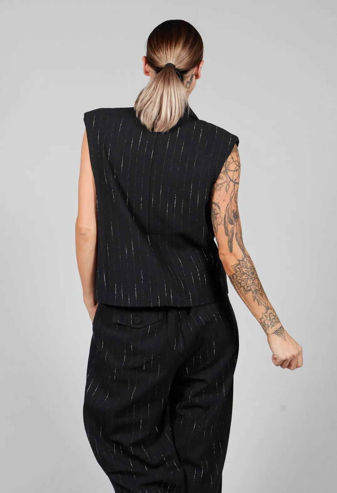 Amici Jackets^Cotton Striped Blazer Vest in Black