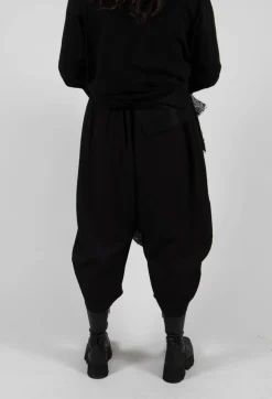 Moyuru Trousers^Crepe Texture Trousers in Black