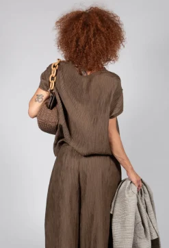 Tadashi Tops^Crinkle Geometric Top in Ciocco