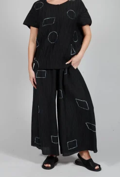 Tadashi Trousers^Crinkle Geometric Trousers in Black