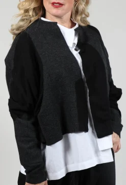 Moyuru Knitwear|Cardigans^Cropped Cardigan with Contrasting Fabric in Grey
