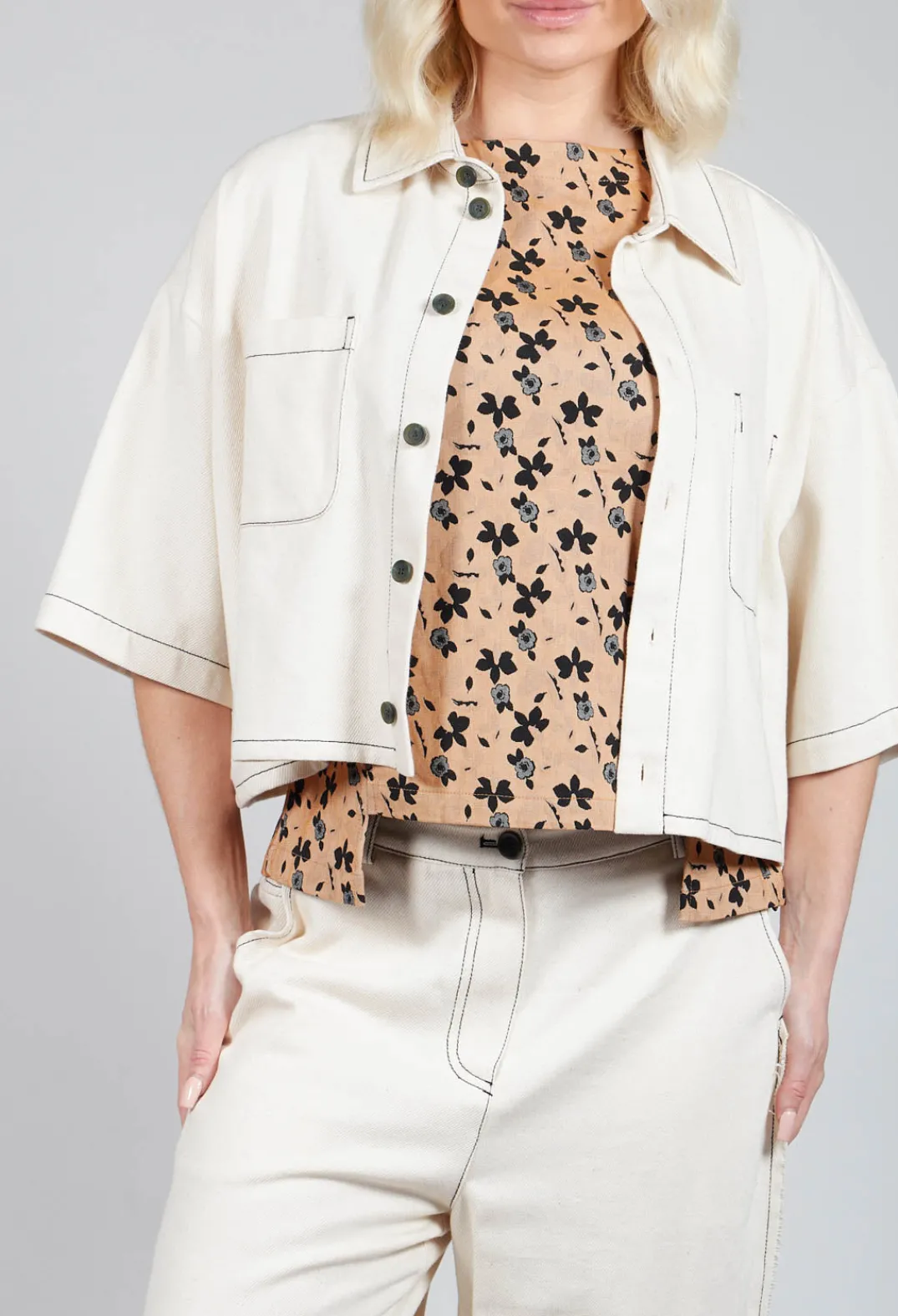 SOH Shirts & Blouses^Cropped Denim Shirt in Off White