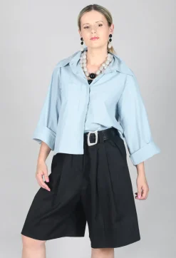 Les Filles d'Ailleurs Tops^Cropped Patch Pocket Shirt in Blue
