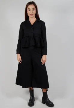 Bread and Butter Jackets^Cropped Peplum Jacket in Black