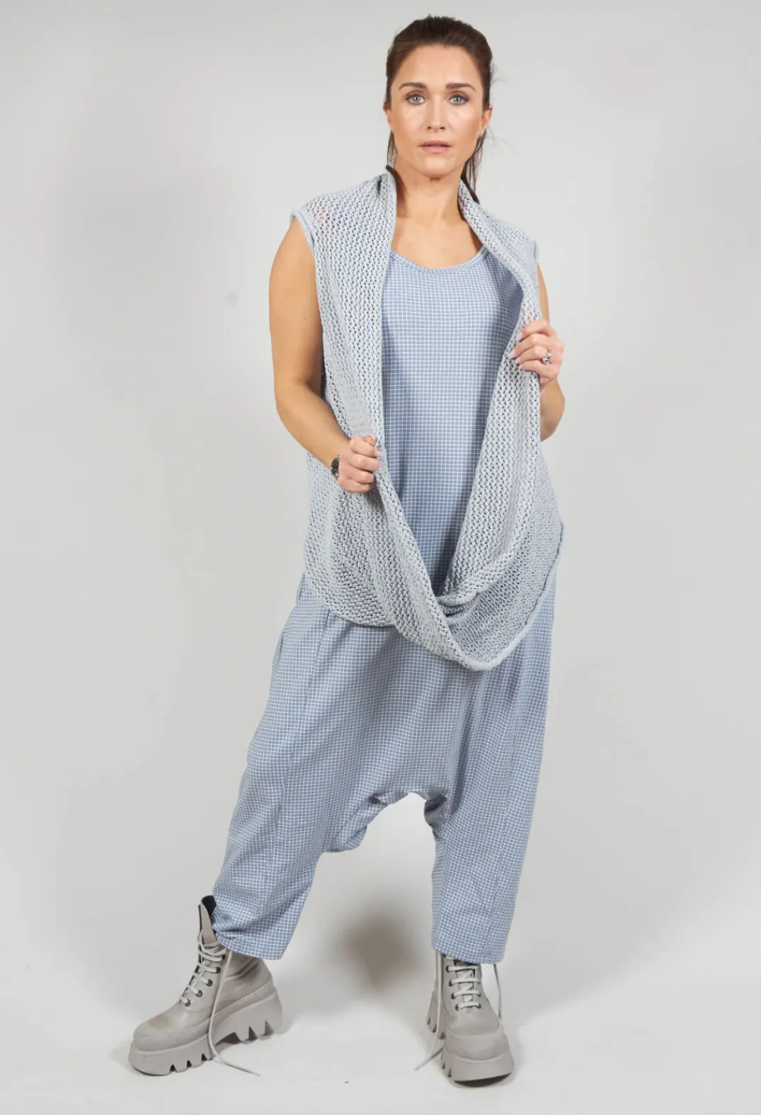 Rundholz Black Label Jumpers^Cropped Sleeveless Jumper in Ice