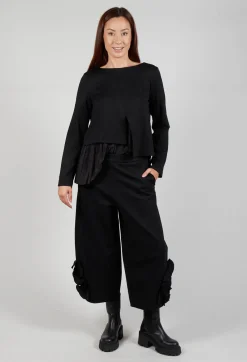 Mei Meij Trousers^Cropped Trousers with Embellishment Detail in Nero